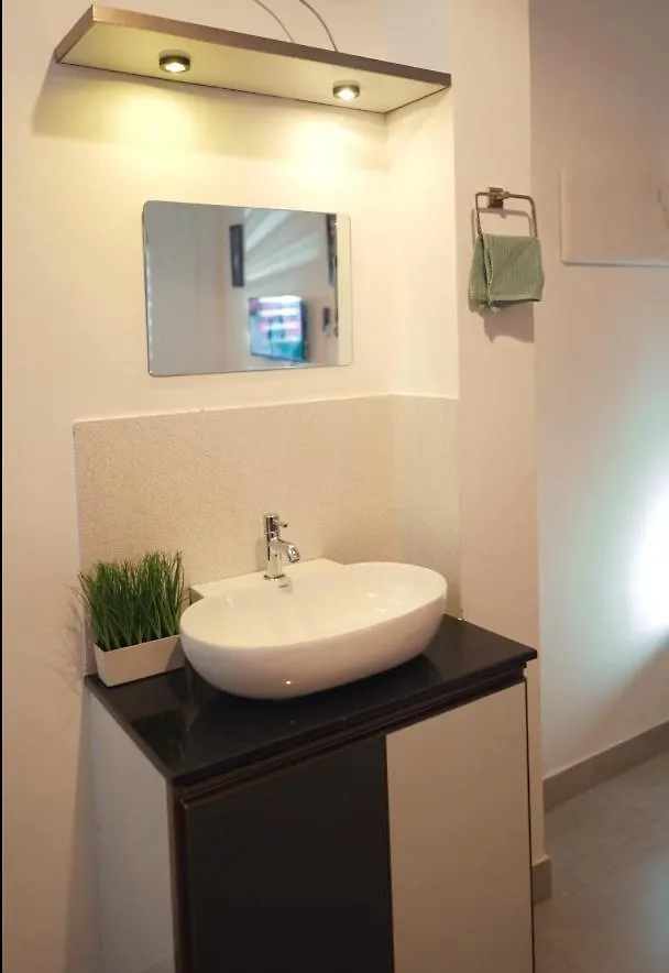 San Residency, Kozhikode - Calicut Apartment Varakal